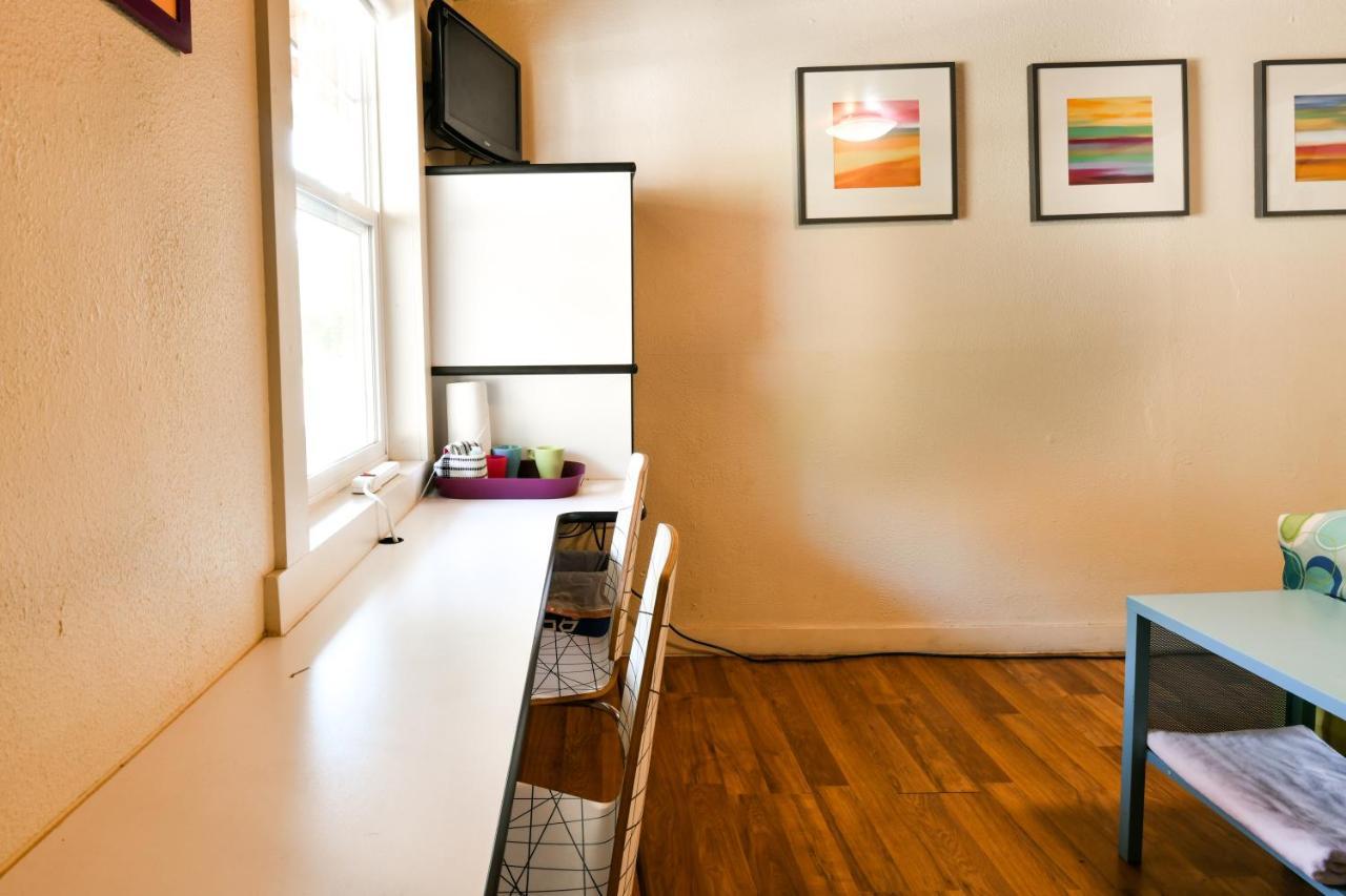 Lodge 5 - Downtown Location. Studio With Shared Hot Tub. Minutes To Arches N.P. Moab Buitenkant foto
