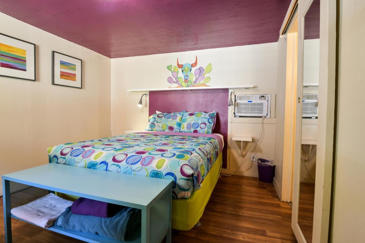 Lodge 5 - Downtown Location. Studio With Shared Hot Tub. Minutes To Arches N.P. Moab Buitenkant foto